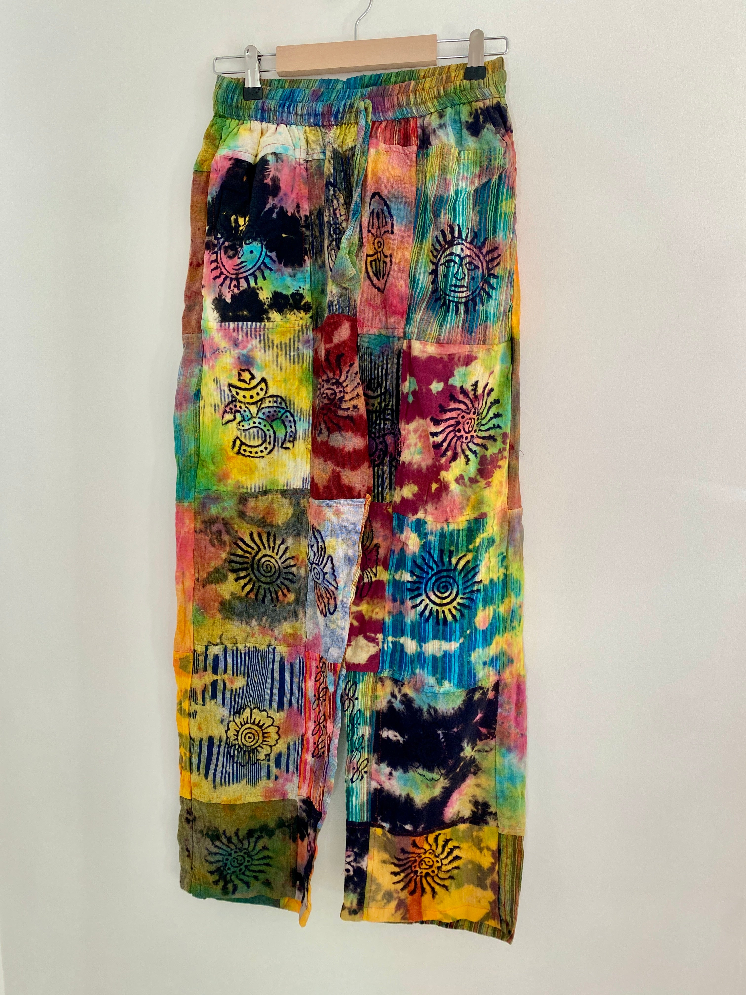 Tie-Dye Patchwork Blockprint Trousers – EthicalRoots
